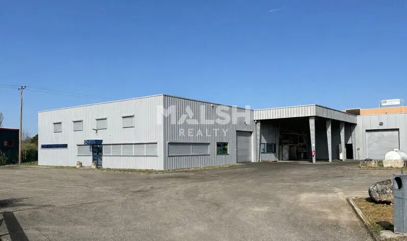 Flex in Frontonas for lease - Building Photo - Image 2 of 12