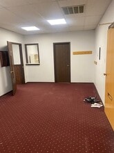 7350 W College Dr, Palos Heights, IL for lease Interior Photo- Image 2 of 15