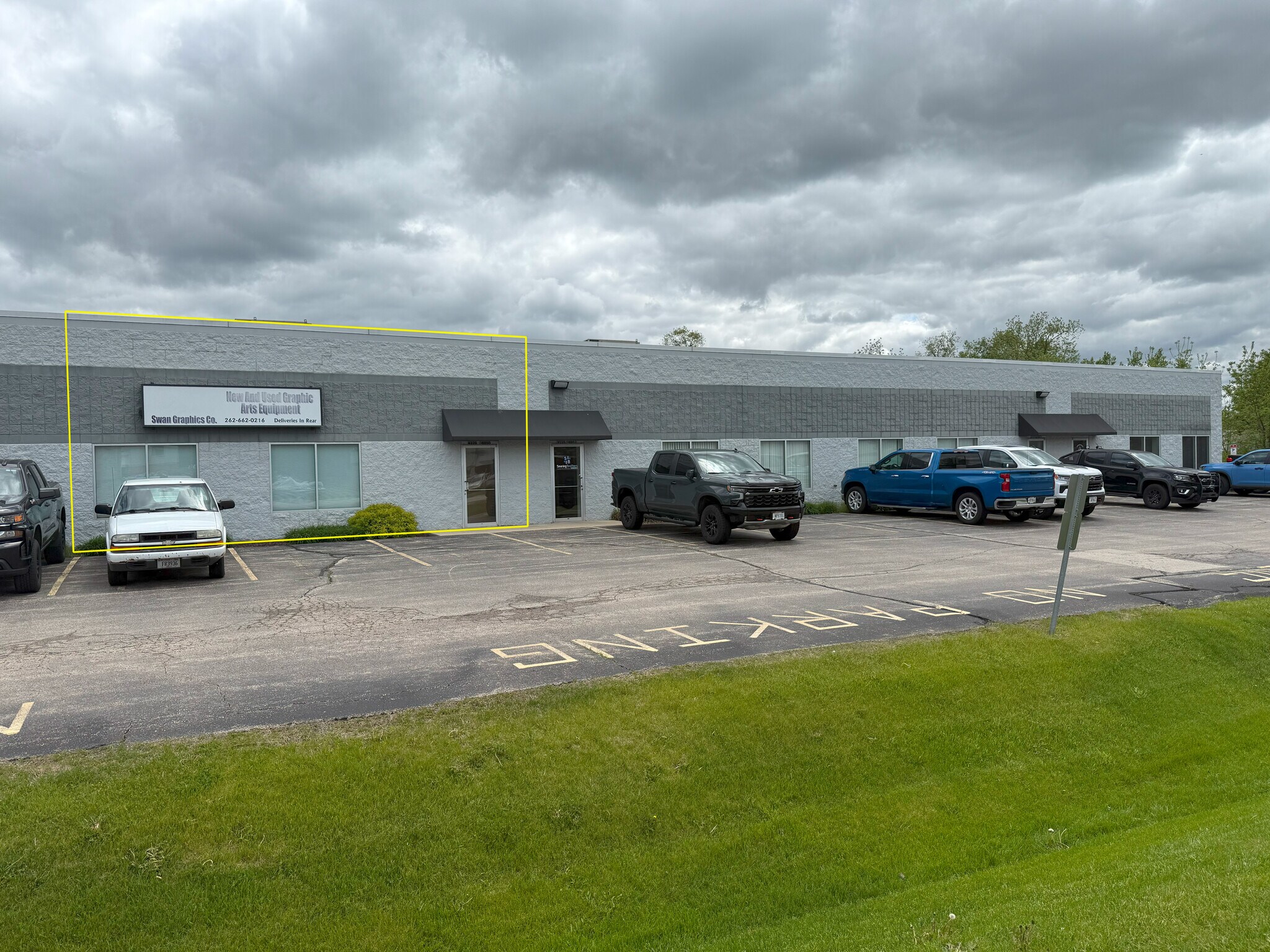 W228S6930-W228S6956 Enterprise Dr, Big Bend, WI for sale Building Photo- Image 1 of 1