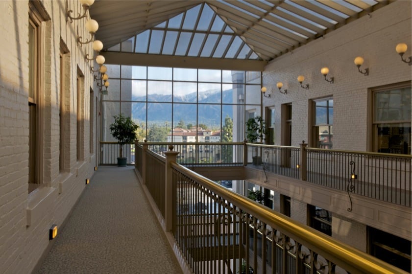 103-117 E Colorado Blvd, Pasadena, CA for lease - Building Photo - Image 3 of 21