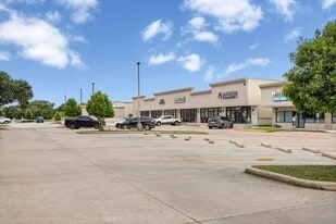 395 Columbia Memorial Parkway - Storefront Property