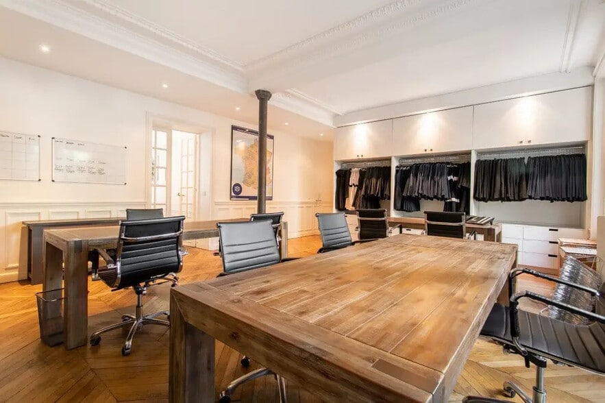 Office in Paris for lease - Interior Photo - Image 3 of 9