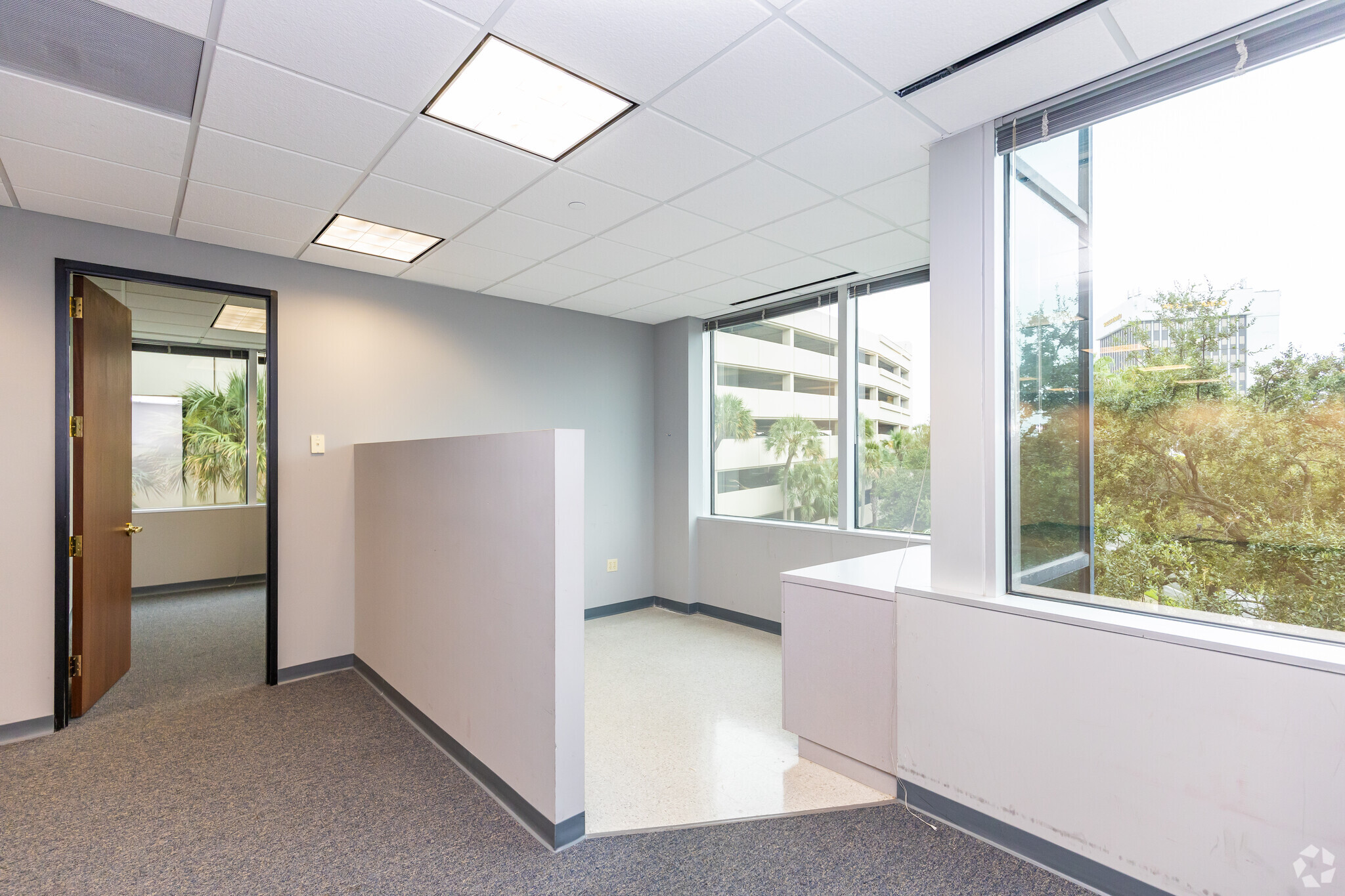 2400 E Commercial Blvd, Fort Lauderdale, FL for lease Interior Photo- Image 1 of 7