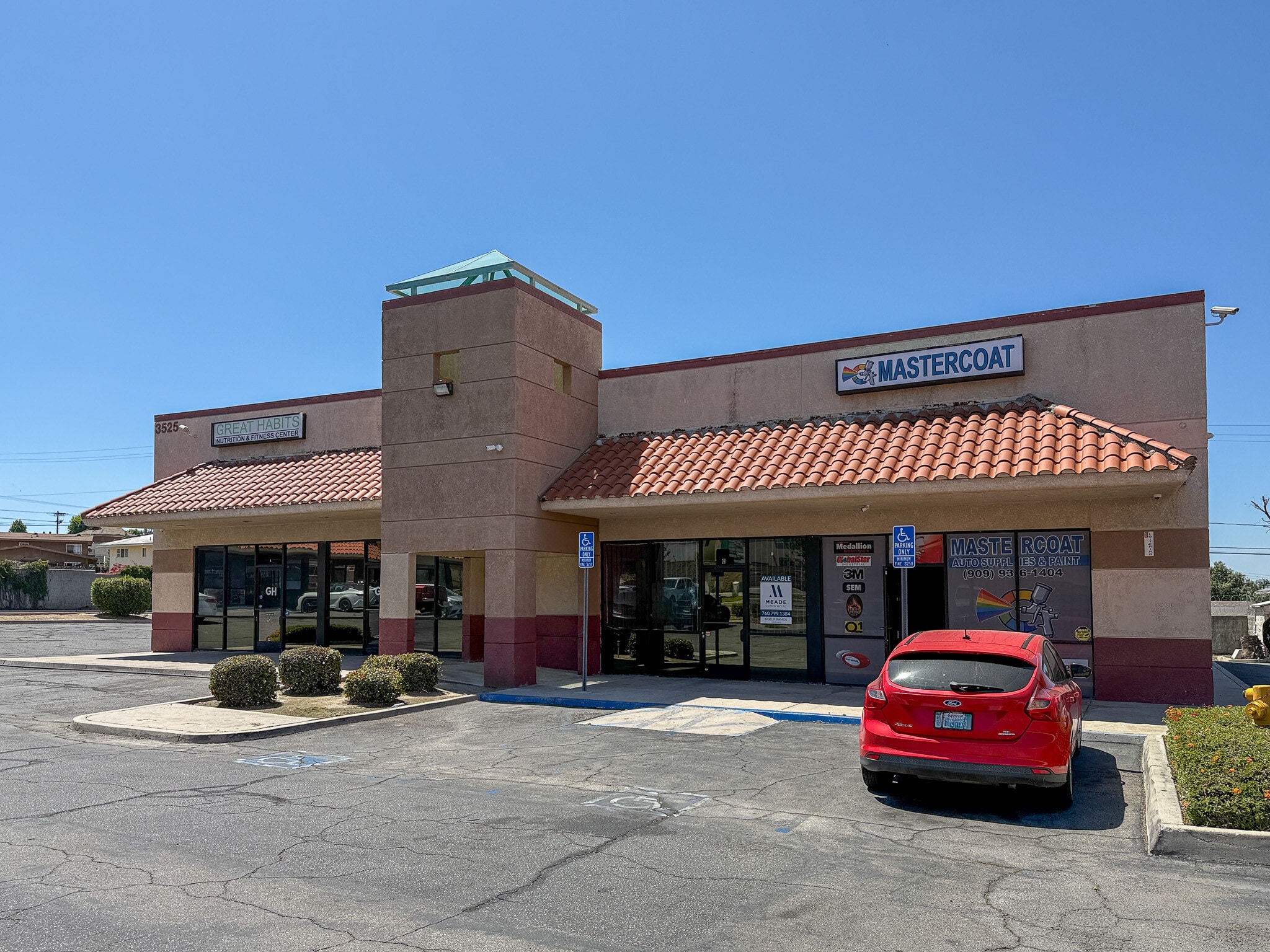 3505 Highland Ave, Highland, CA for lease Interior Photo- Image 1 of 6