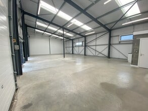 Melbourne Park, Sleaford for lease Interior Photo- Image 1 of 2