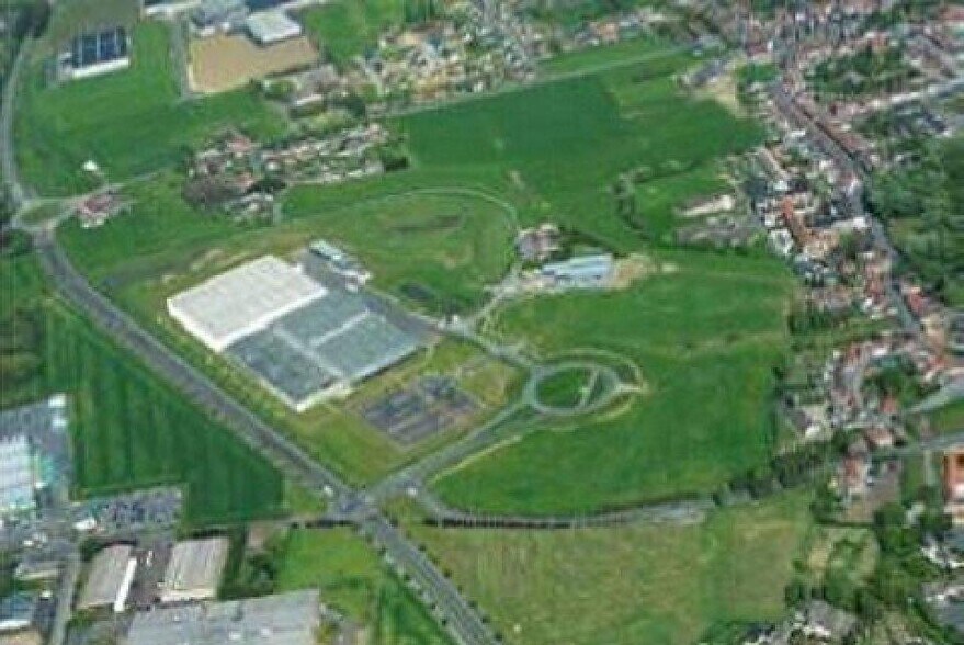 Land in Wattrelos for sale - Building Photo - Image 1 of 3