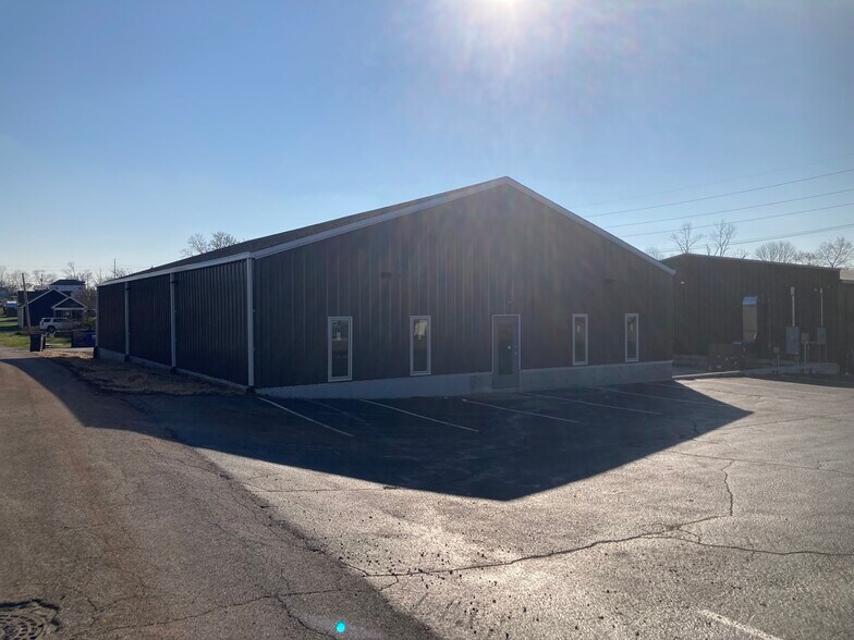 1333 Magnolia St, Bowling Green, KY for sale - Building Photo - Image 1 of 1