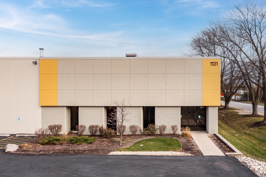 1131-1139 Bryn Mawr Ave, Itasca, IL for lease - Building Photo - Image 3 of 4