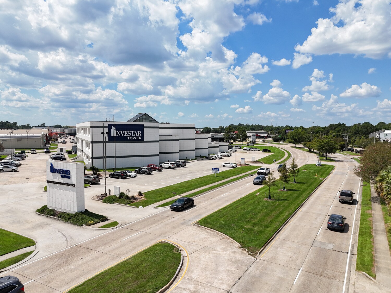 10500 Coursey Blvd, Baton Rouge, LA for lease Building Photo- Image 1 of 13