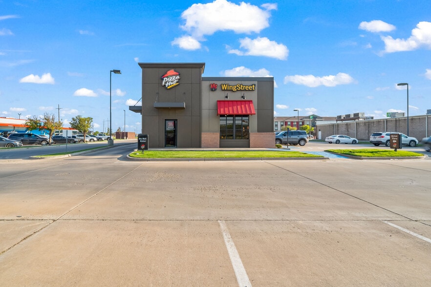 7907 82nd St, Wolfforth, TX for lease - Building Photo - Image 1 of 22