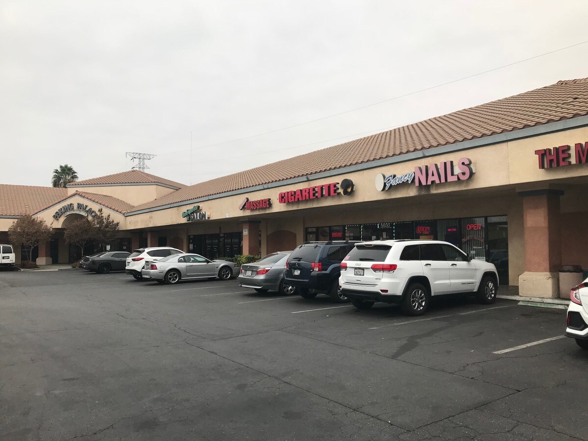 Fairfax, Bakersfield, CA 93306