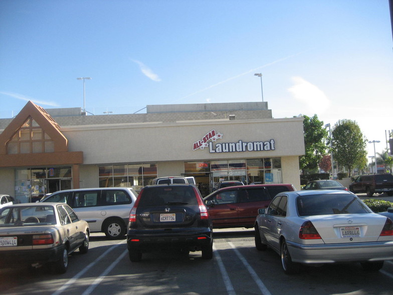 11629-11665 Valley Blvd, El Monte, CA for lease - Building Photo - Image 3 of 5