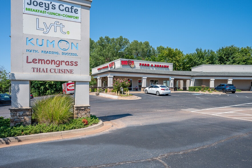 285 S Santa Fe Ave, Edmond, OK for lease - Building Photo - Image 1 of 6