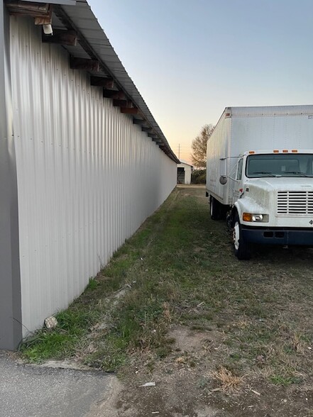 4200 Maysville Rd, Commerce, GA for lease - Building Photo - Image 3 of 33