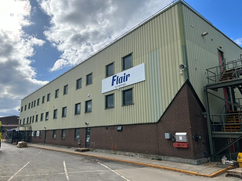 Headlands Rd, Liversedge for sale - Primary Photo - Image 1 of 1