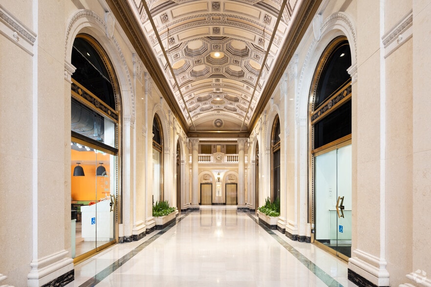 523 W 6th St, Los Angeles, CA for lease - Building Photo - Image 2 of 6