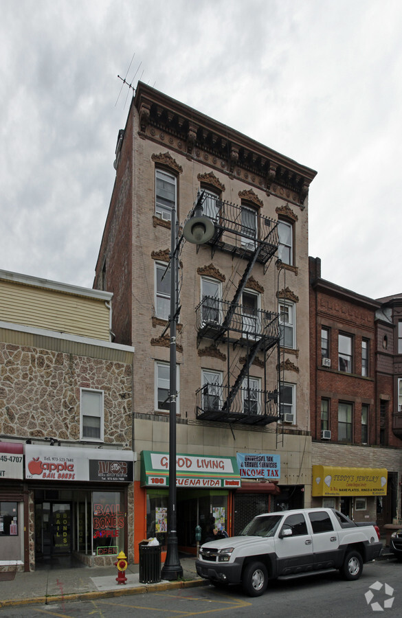 98-100 Broadway, Paterson, NJ 07501 | LoopNet