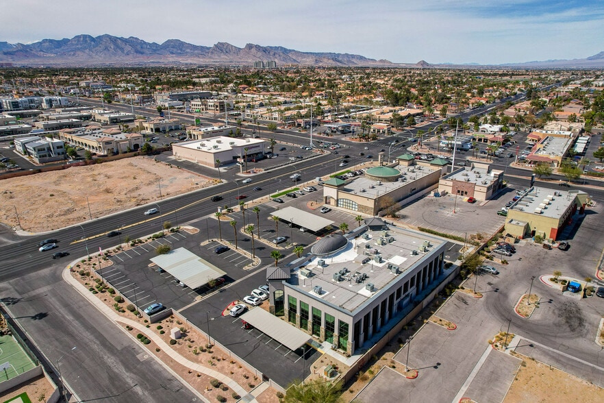 7785 W Sahara Ave, Las Vegas, NV for lease - Building Photo - Image 3 of 5