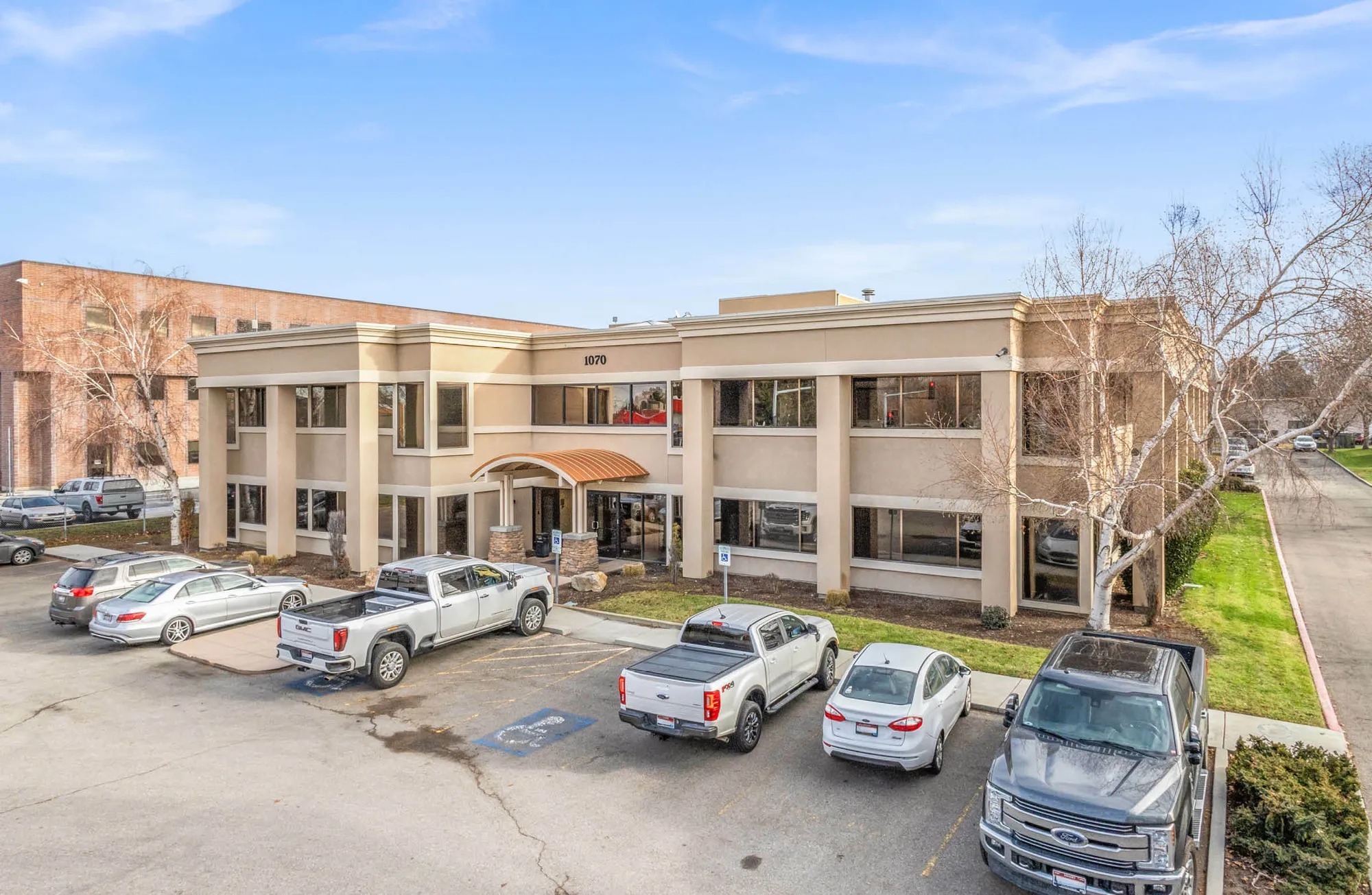 1070 N Curtis Rd, Boise, ID for lease Building Photo- Image 1 of 10