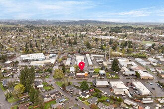1031 NE Lafayette Ave, Mcminnville, OR - AERIAL map view - Image1