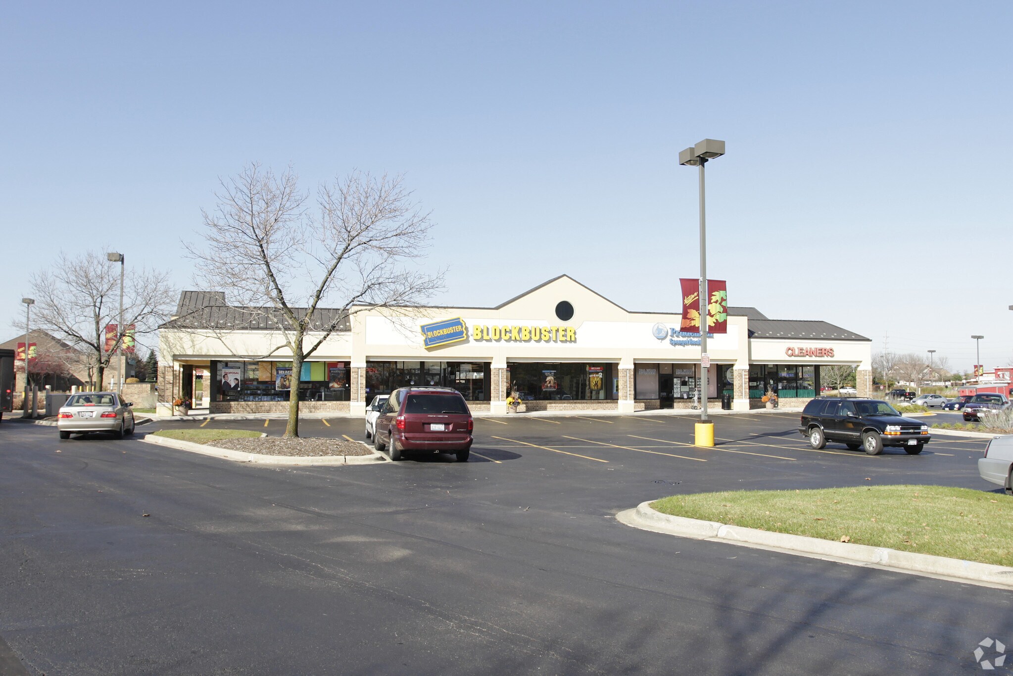 141147 Danada Sq, Wheaton, IL 60189 Retail for Lease