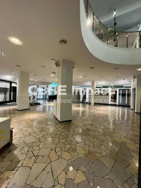 Vente Commerce 899 m²