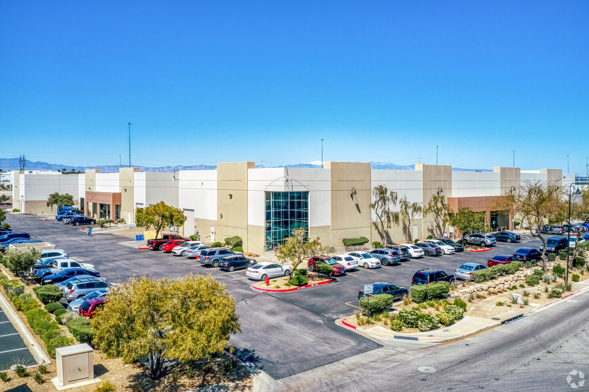 7685 Commercial Way, Henderson, NV 89011