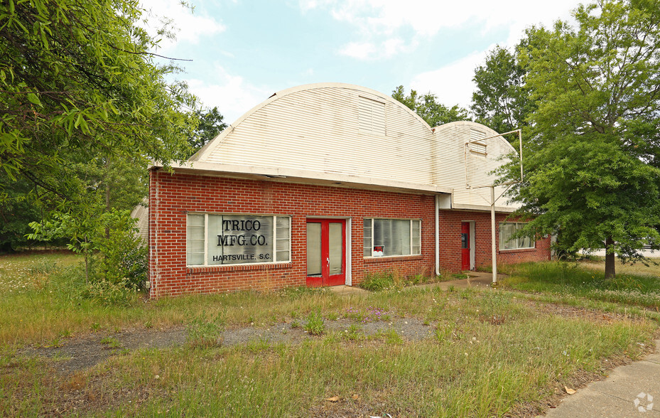 646 W Carolina Ave, Hartsville, SC for sale - Primary Photo - Image 1 of 1