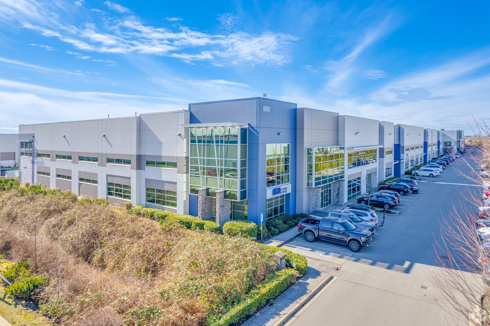 6951 72nd St, Delta, BC for sale Primary Photo- Image 1 of 5