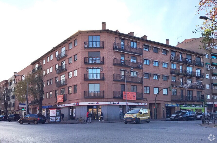 Paseo Curas, 1, Alcalá de Henares, Madrid for sale - Building Photo - Image 1 of 1