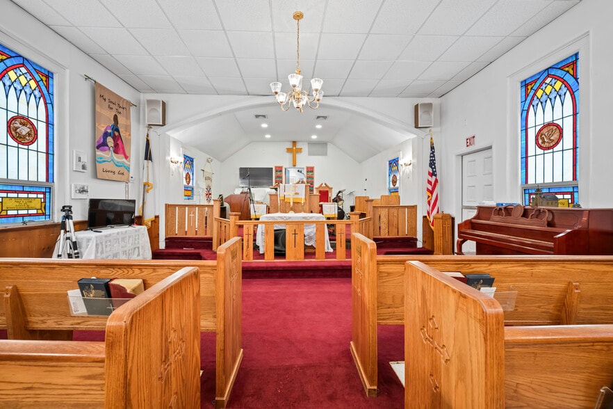 109 Roslyn Rd, Roslyn Heights, NY for lease - Building Photo - Image 2 of 46