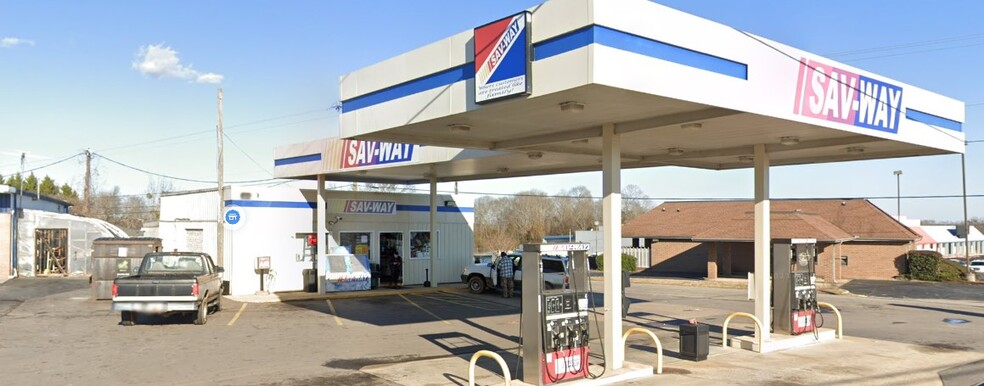 South Carolina C-Stores portfolio of 7 properties for sale on LoopNet.com - Primary Photo - Image 1 of 3