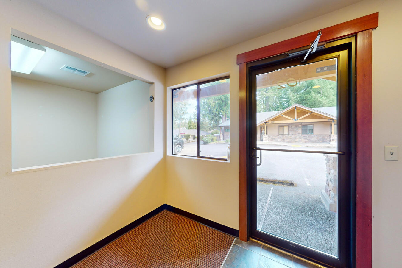 2629 Parkmont Ln SW, Olympia, WA 98502 - Unit 102 -  - Interior Photo - Image 1 of 16