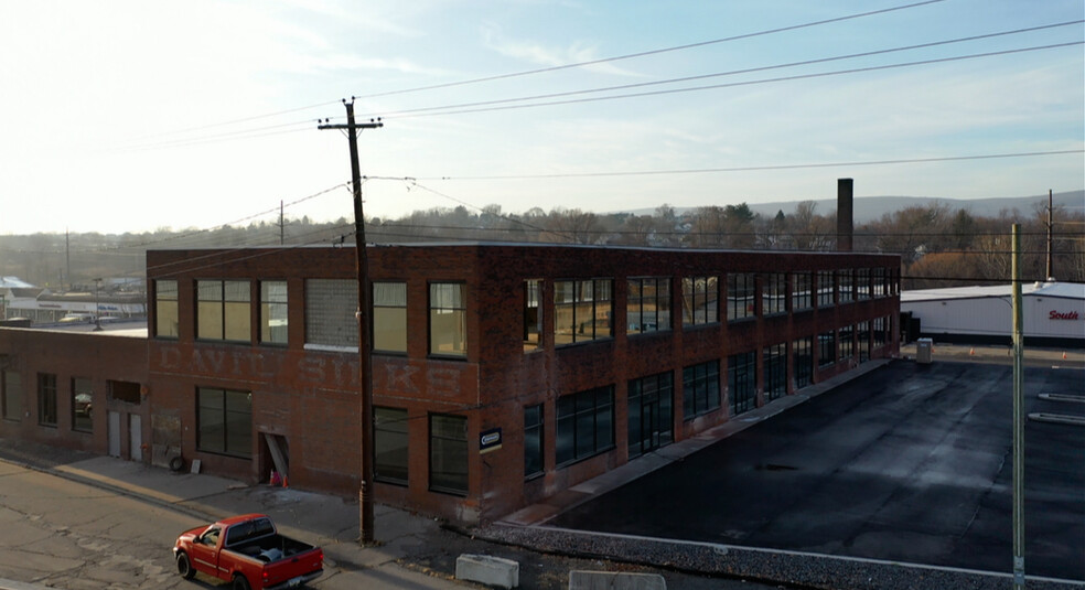 820-826 S Washington Ave, Scranton, PA for lease - Building Photo - Image 1 of 19