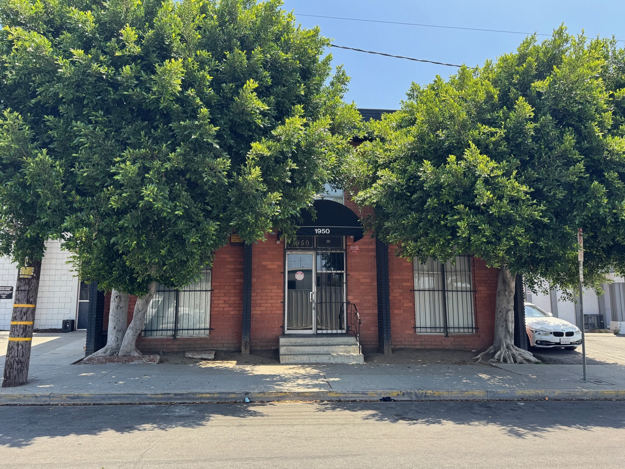 1950 Cotner Ave, Los Angeles, CA for sale Primary Photo- Image 1 of 10