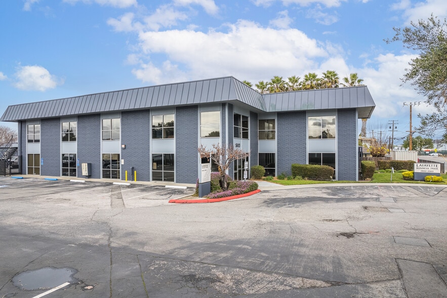 1900 Lafayette St, Santa Clara, CA for sale - Building Photo - Image 3 of 19