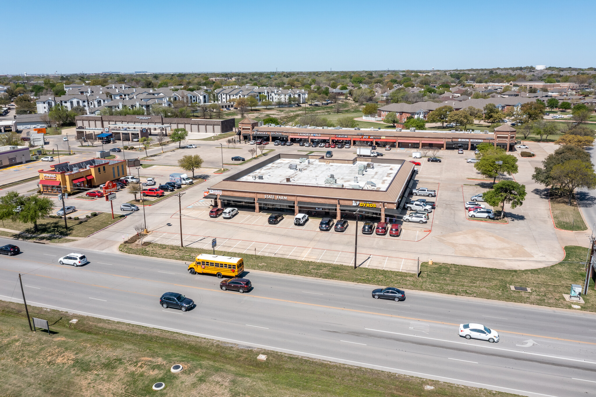 8385-8451 Grapevine Hwy, North Richland Hills, TX for lease Building Photo- Image 1 of 7