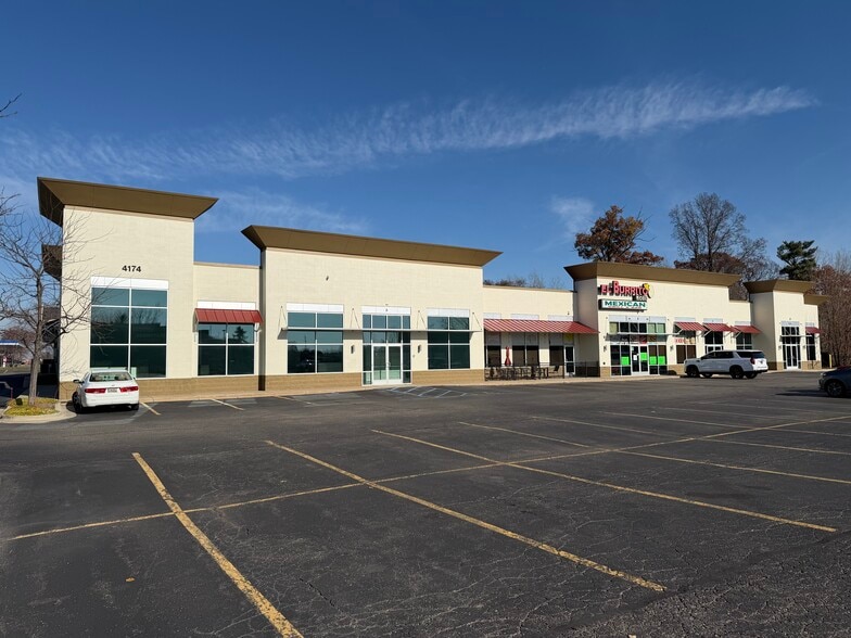 4174 Alpine Ave NW, Comstock Park, MI for lease - Building Photo - Image 1 of 7