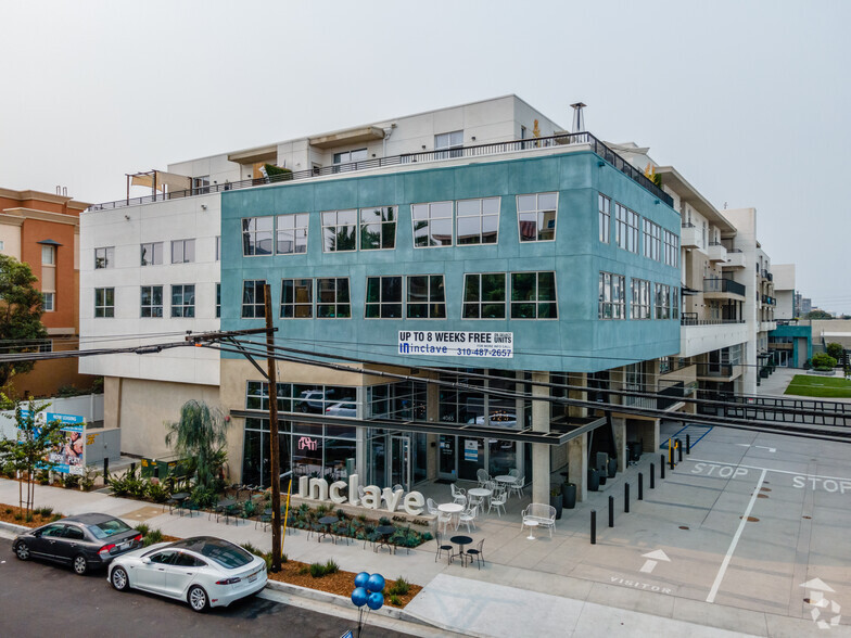 4061-4065 Glencoe Ave, Marina Del Rey, CA for lease - Primary Photo - Image 1 of 37