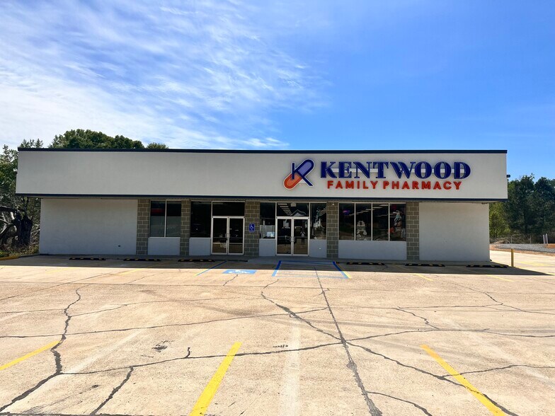 706 Avenue G, Kentwood, LA for lease - Building Photo - Image 2 of 4