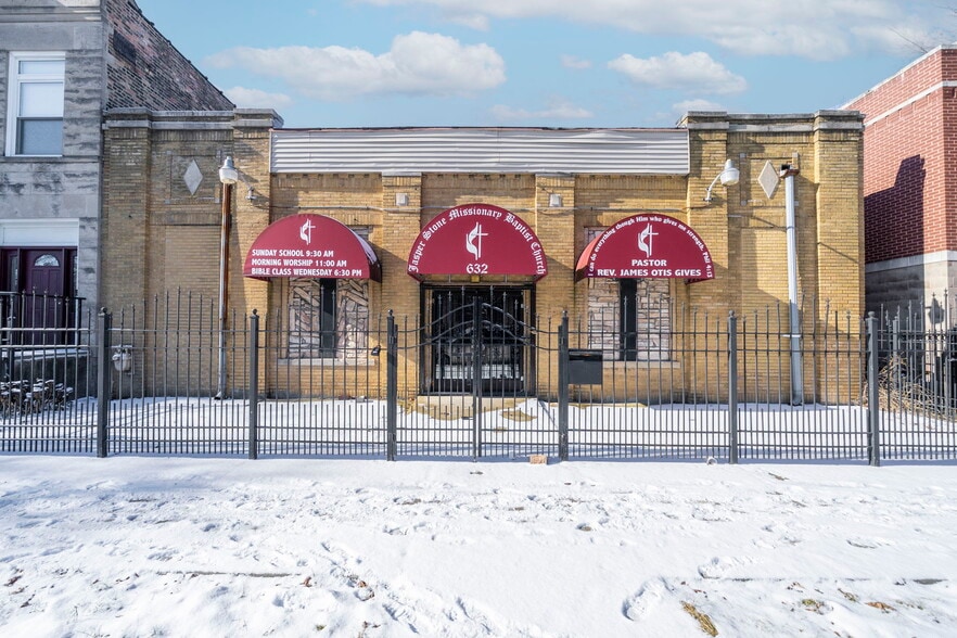 632 N Albany Ave, Chicago, IL for sale - Building Photo - Image 3 of 16