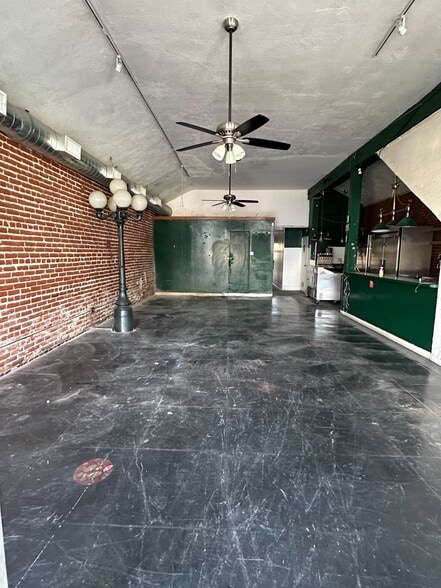 3301-3311 Motor Ave, Los Angeles, CA for lease - Building Photo - Image 2 of 12