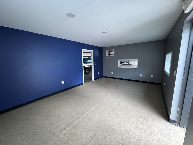 1190 Constitution Blvd, Rock Hill, SC for lease - Building Photo - Image 2 of 8