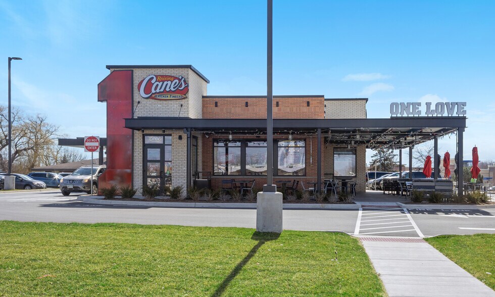 6303 75th St, Kenosha, WI for sale - Building Photo - Image 1 of 1