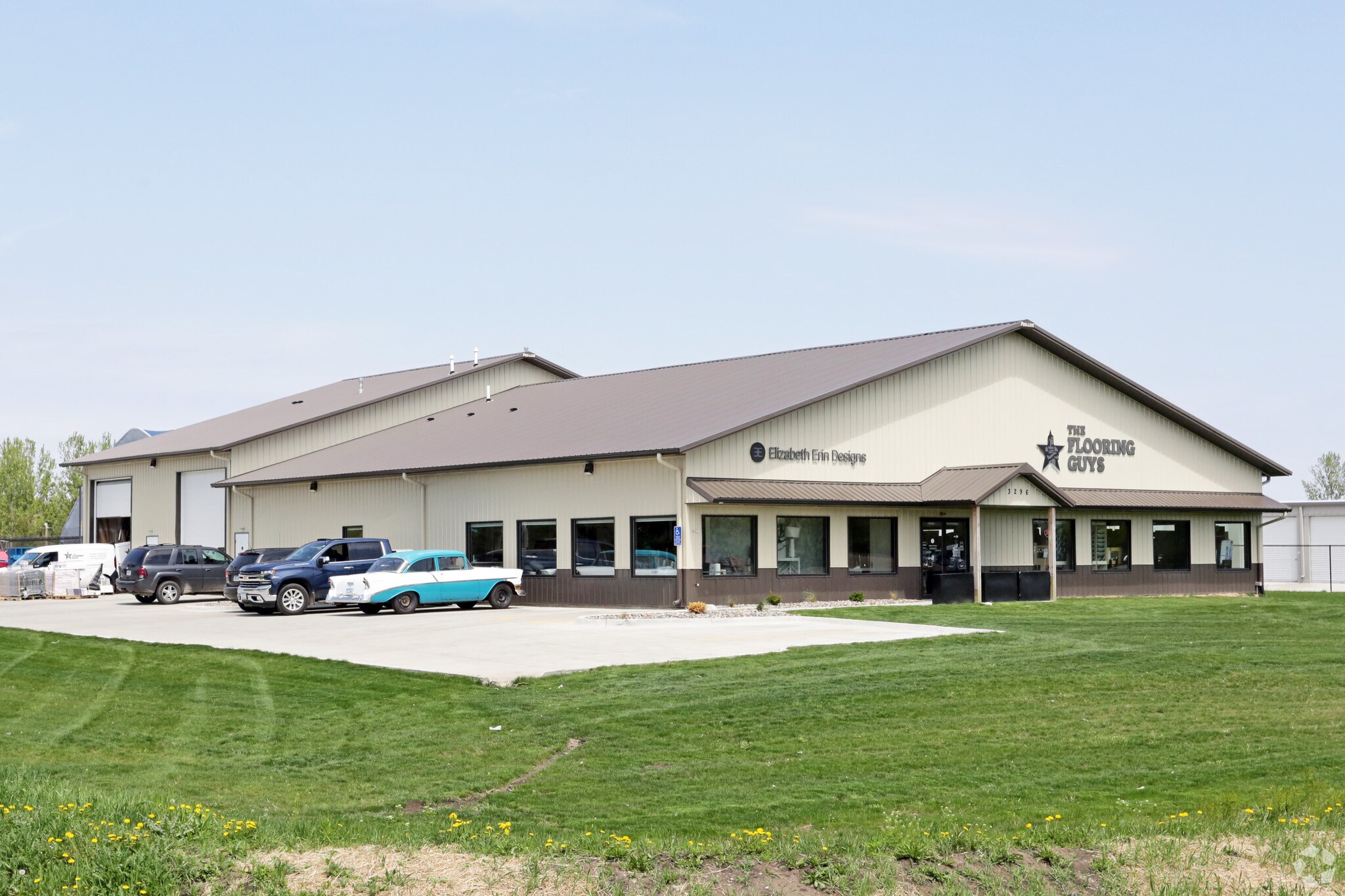 3296 NW Prairie Ln, Des Moines, IA for lease Building Photo- Image 1 of 5
