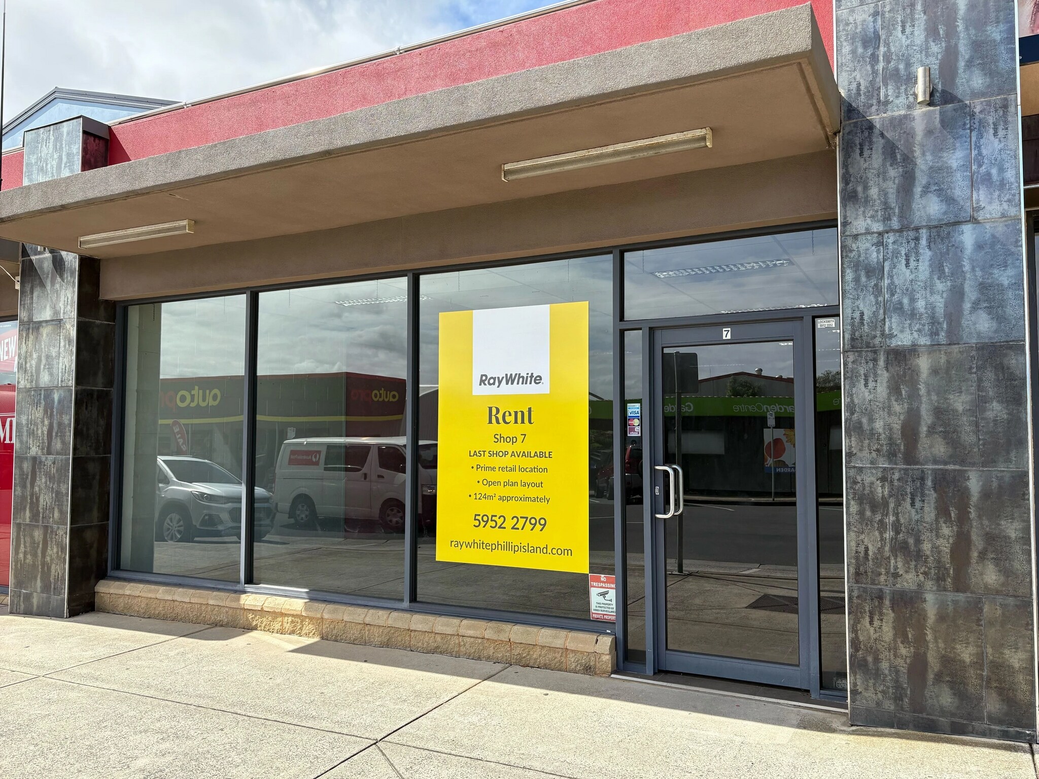 209-213 Settlement Rd, Cowes for lease Building Photo- Image 1 of 3