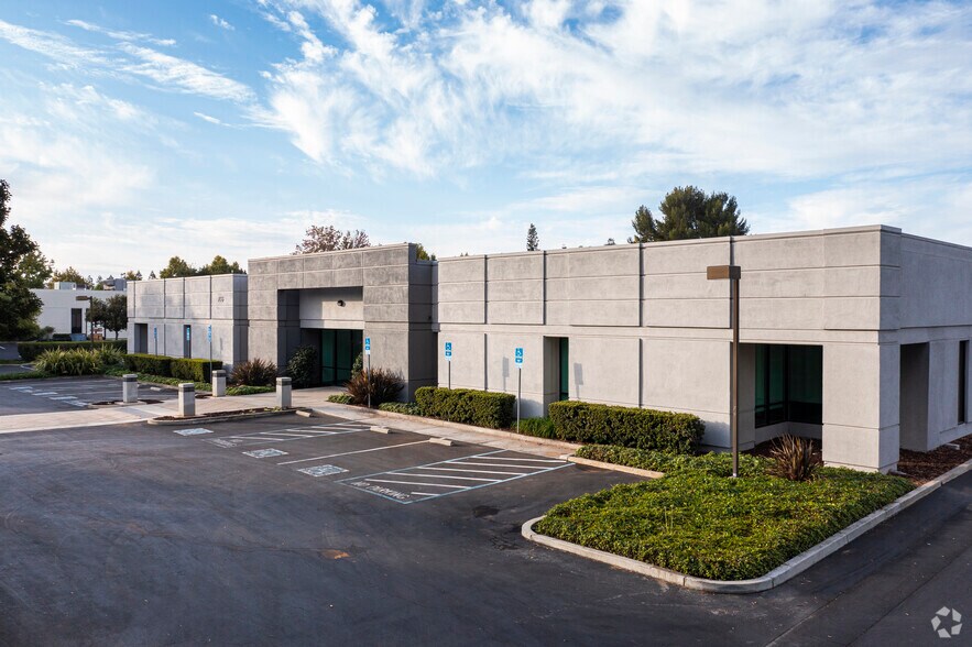 755 Ravendale Dr, Mountain View, CA 94043