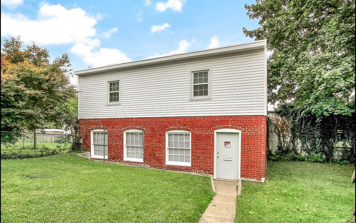 29 N 23rd St, Mount Penn, PA 19606