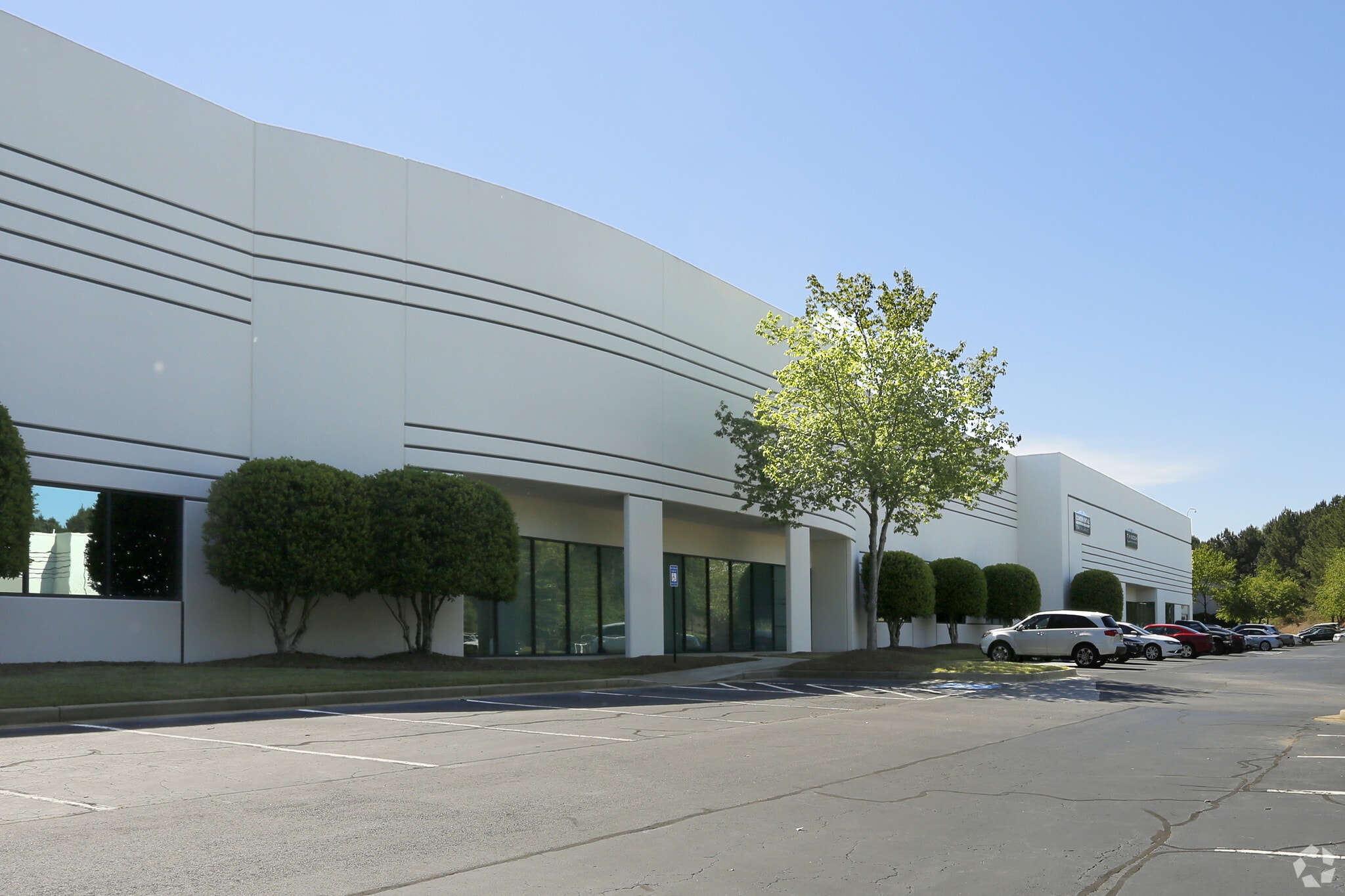 1775 Breckinridge Pky, Duluth, GA for lease Primary Photo- Image 1 of 4