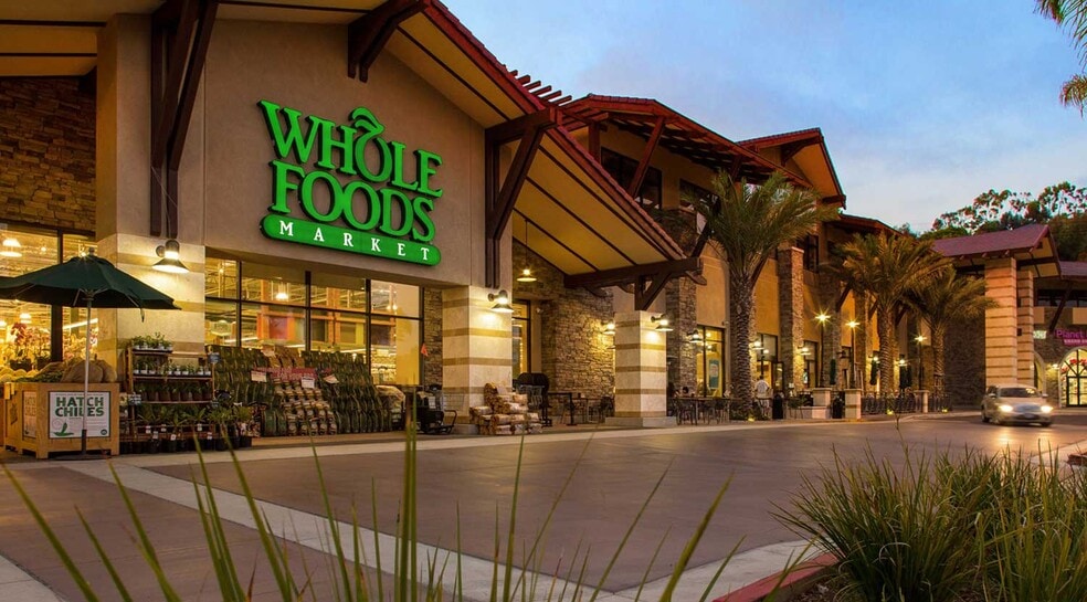 2610-2750 Via De La Valle, Del Mar, CA for lease - Building Photo - Image 2 of 9